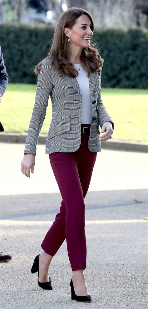 Kate Middleton Just Wore A Chicand Easy To CopyFall Outfit Kate