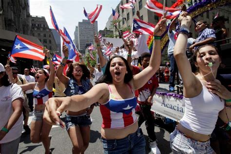 Parada Puertorriqueña Será Dedicada Al Pueblo De Cidra Wipr
