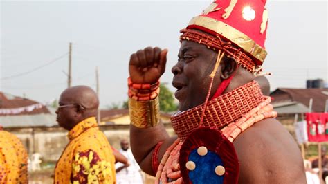 The Oba Of Benin Kingdom A History Of The Monarchy Arts And Culture