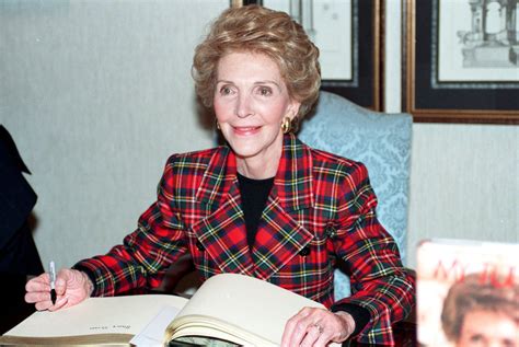 Former First Lady Nancy Reagan Dies At Age 94 Washington Free Beacon