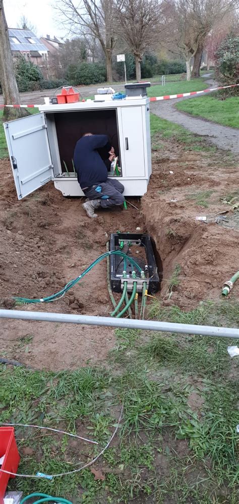 Ondank hun goede netwerk, heeft ook deze provider op deze pagina houden wij u op de hoogte van de meest actuele storingen bij ziggo, vindt u tips om zelf storingen. Ziggo verhelpt storing op De Ververt na vernieling in ...