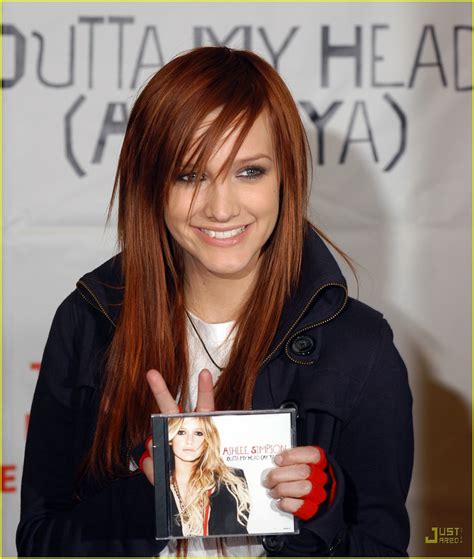 Ashlee Simpson Is A Ginger Girl Photo 972241 Ashlee Simpson Pictures