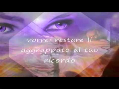 C am dm qui nel cuore mio, f c am dm ma i ricordi non passano mai, stanno con noi, f c am dm sono molto più forti di noi, più vivi. EDERA (Ricordi del cuore) - Amedeo Minghi.wmv - YouTube