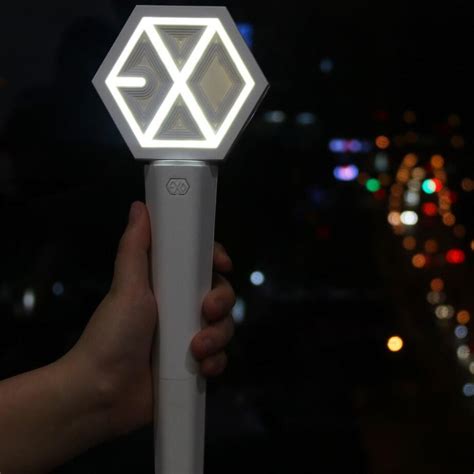 A Dedicated K Pop Fan Tested 69 Lightsticks To Find Out Which Ones Last