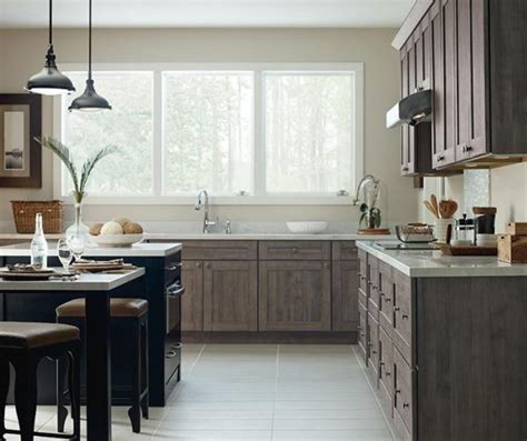 Short of committing to a more costly replacement of outdated kitchen storage, repainting laminate cabinets is an affordable way to turn the eyesore into. How to Paint Laminate Cabinets - Painted Furniture Ideas