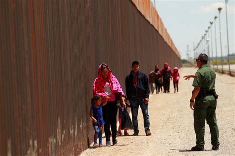 Judge Wont Block Us Asylum Restrictions At Southern Border Pbs Newshour