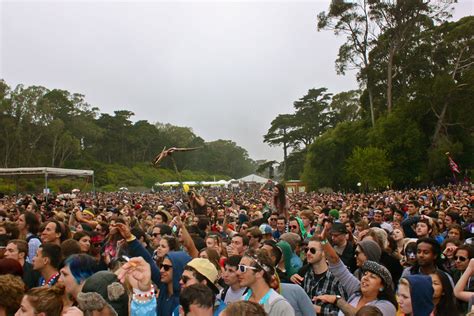 Kitty Cats Mischief Outside Lands Is Better Than Coachella
