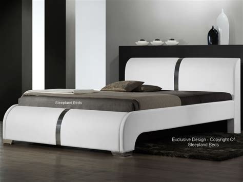 Ebony Contemporary Leather Bed White Faux Leather 5ft Kingsize