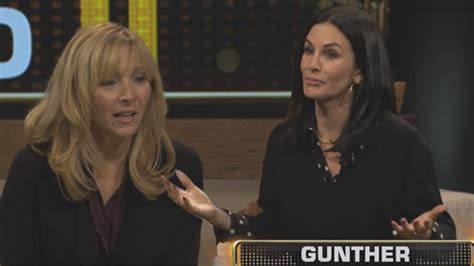 Courteney Cox And Lisa Kudrow Reunited For A Friends Trivia Game And It S Cute Af Capital