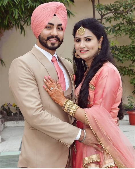 Very Beautiful Punjabi Sardar Sardarni Couple Pics Punjabi Wedding