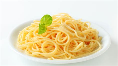 Nov 15, 2017 · antes de comenzar una actividad física regular, es conveniente que visites a tu médico para que te haga una valoración general de tu estado. Espaguetis con pimientos y queso, plato nutritivo que ...