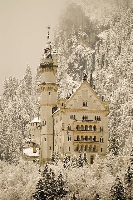 Neuschwansteins Castle Fussen Germany December 2006 S Flickr