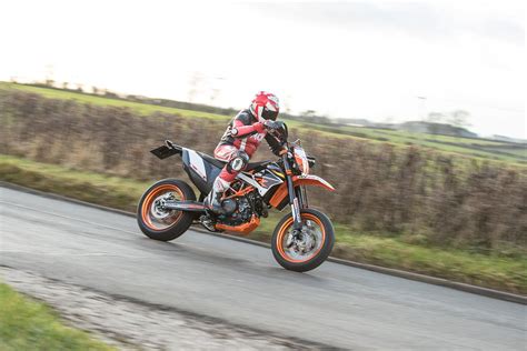 The ktm 690 smc r raises the bar for street hooligans. Revisited: KTM 690 SMC R | MCN