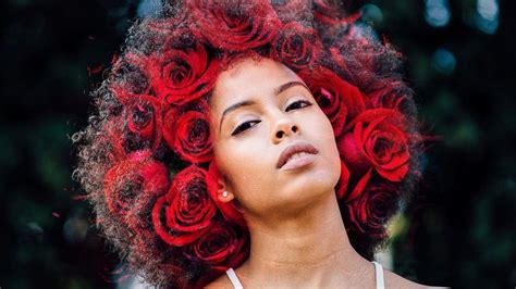 Woman Creates Stunning Artwork From Afros Natural Hair Styles Beauty