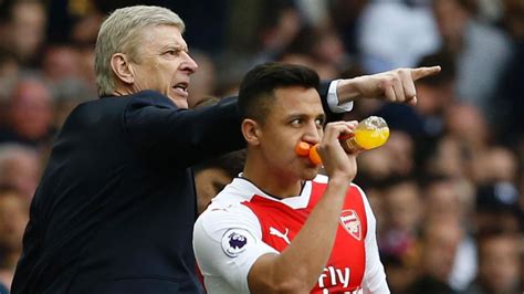 Arsene Wenger Alexis Sanchez Will Respect My Decision To Keep Him At Arsenal Eurosport