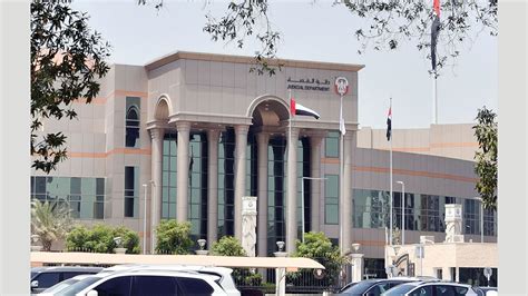 * نحن نحترم اللوائح العامة لحماية البيانات والمبادئ التوجيهية لقانون خصوصية المستهلك في كاليفورنيا. النيابة العامة للدولة توضح مخالفات مزاولة نشاط "الدروس ...