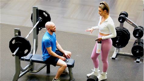 Hitting On Guys At The Gym Youtube