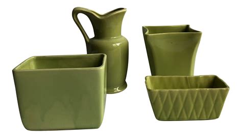 mid 20th century green pottery collection set of 4 green pottery pottery vintage table