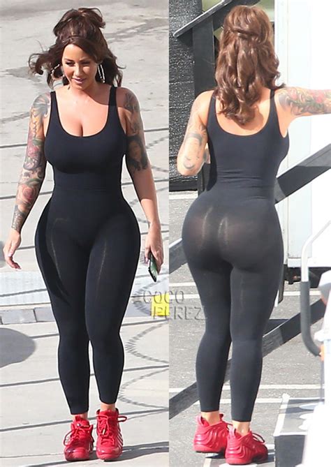 Amber Rose Had No Idea Her Butt Was Visible To The Whole World Perez
