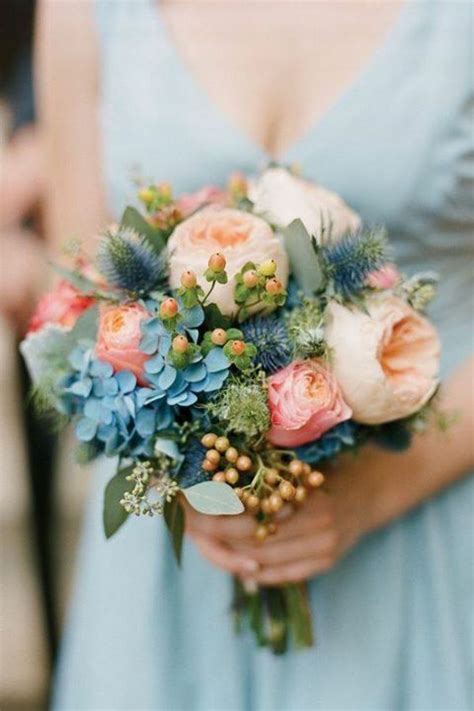 Composizione con fiori bianchi per funerale. Pin di Marry Me In Tuscany su Bouquets | Fiori per matrimoni, Matrimoni piccoli, Matrimonio floreale