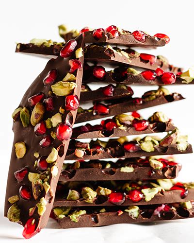Butter and sugar are traded for dates and canola oil in the crust, while the chocolate filling has less egg and butter and is thickened with gelatin. Low-Sugar Thanksgiving Dessert Recipes | Openfit