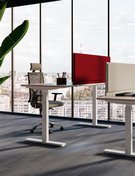 J'ai toujours voulu testé un bureau debout mais j'ai jamais pensé à m'en acheter un et j'avais un peu la flemme de le monter pour être honnête. Bureau réglable en hauteur "Envol" - Bureaux/Bureaux ...