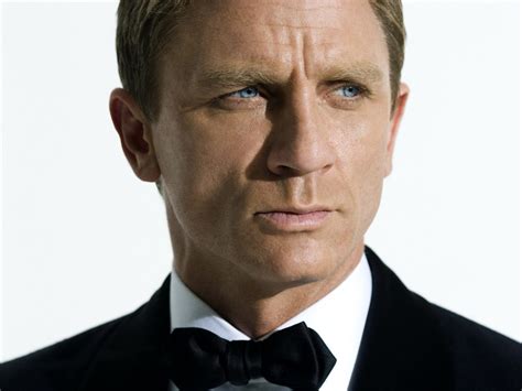 Breaking Bond Why Skyfall Is The Worst Bond Movie Ever