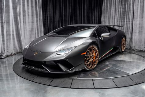 Used 2018 Lamborghini Huracan Lp640 4 Performante Msrp 329985 Entire