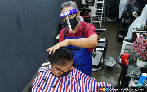It is a fact that finding a men hair salon can be much more complicated than it is compared to finding a ladies hair salon. Barber shop and hair salon owners told to explain their ...
