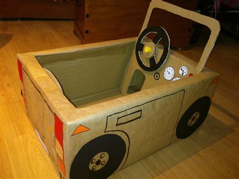 Coche De Carton Reciclado Carros De Caixa De Papelão Artesanato Reciclado Para Crianças
