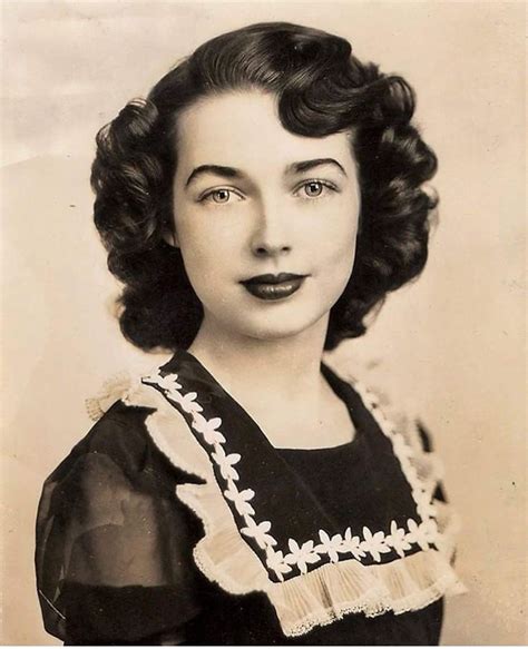 1940s Real Life Photo Of A Young Beautiful Woman Stunning 1940s Hair