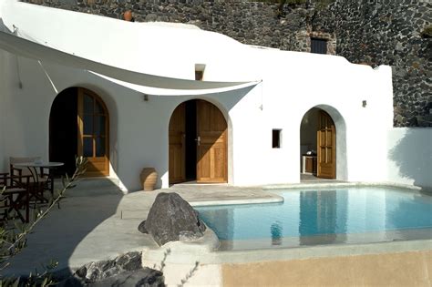 Perivolas Oia Santorini Architecture And Design