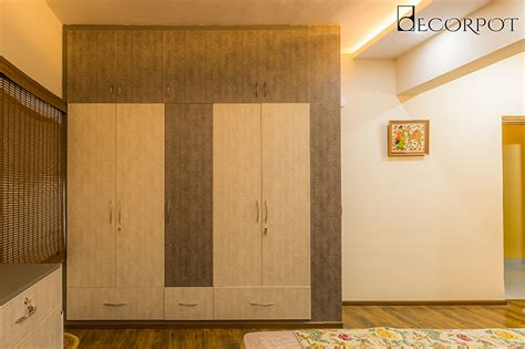 Ideas for modern folding, sliding, and swing doors abound in our collection. Swing Door Wardrobe Interior Designers in Bangalore