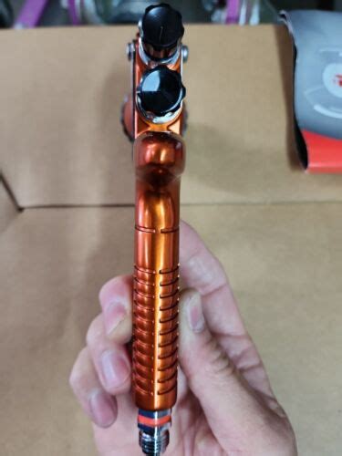 MA3 DeVilbiss Tekna Copper High Efficiency 1 4 Tip Gravity Spray Gun