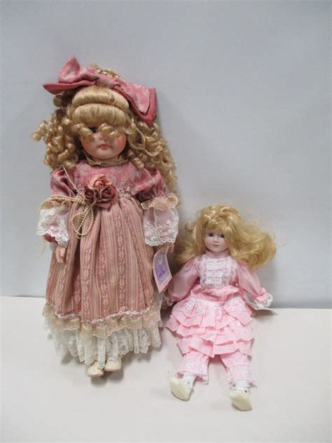 Collectible Dolls Dandee Heritage