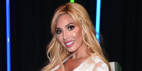 Ramaj Media — Farrah Abraham Has Wardrobe Malfunction At Venice