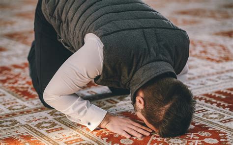 Doa Sholat Taubat Nasuha Sesuai Sunnah Nabi Muhammad, Lengkap Dengan