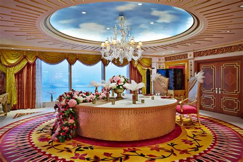 The Most Expensive Suite At Dubais Burj Al Arab Hotel Photos