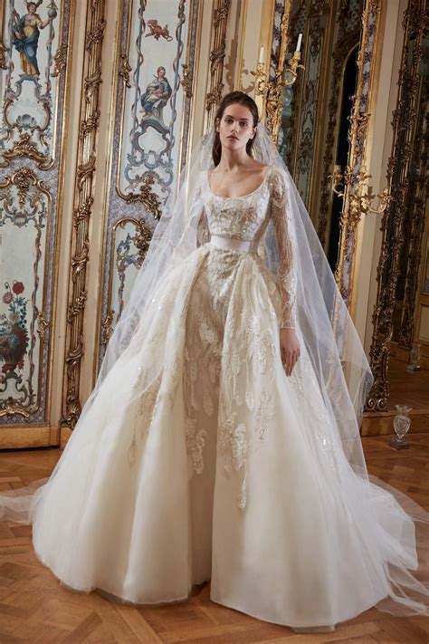 Check out our elie saab wedding selection for the very best in unique or custom, handmade pieces from our shops. OBWeddings: Spring 2018 Bridal Week - Elie Saab - OnoBello.com