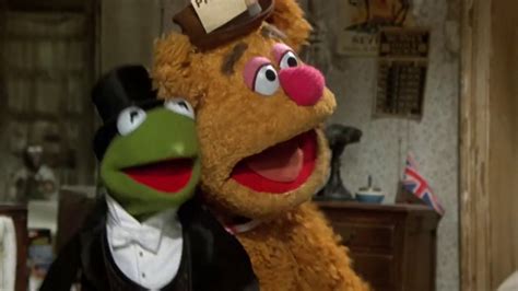 Muppet Songs Kermit Fozzie And Gonzo Steppin Out With A Star Youtube