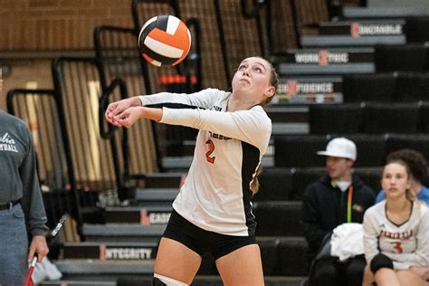 Tigers Sweep Bobcats In Thorough Performance The Daily Chronicle
