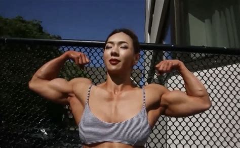 Yeon Woo Jhi Back And Biceps Net Worth Biography