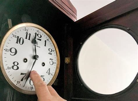 I jaki to ma wpływ na nasze samopoczucie? Zmiana czasu letniego na zimowy 2020 - OSTATNI RAZ? Kiedy ...