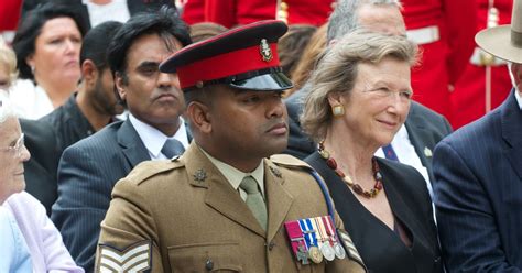 victoria cross holder johnson beharry to be given freedom of hounslow mylondon