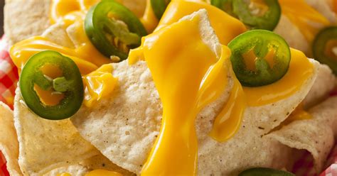 Gas Station Nachos Linked To Outbreak That Left Man Dead Woman Paralyzed