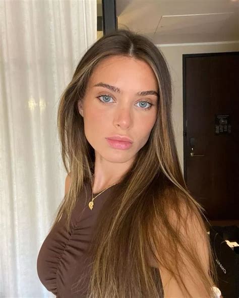 Ex Porn Star Lana Rhoades Announces Pregnancy Weeks After Sharing