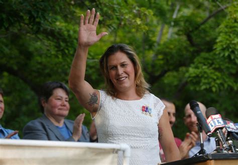 Meet Kristin Beck A Transgender Former Navy Seal Running For Congress
