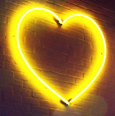 Yellow Aesthetic ☀︎sunshine Dust☀︎ Pinterest Neon Oc And Lights