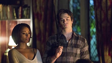 Will Damon And Bonnie Hook Up On The Vampire Diaries Elena Leaving Ups