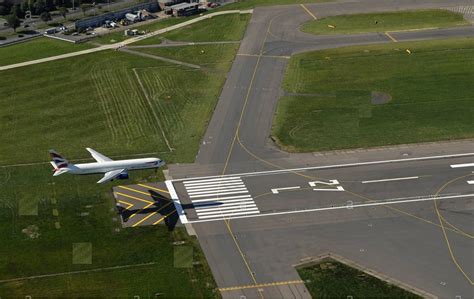 How much do you know about Airport Runways?. Have you ever wondered why ...